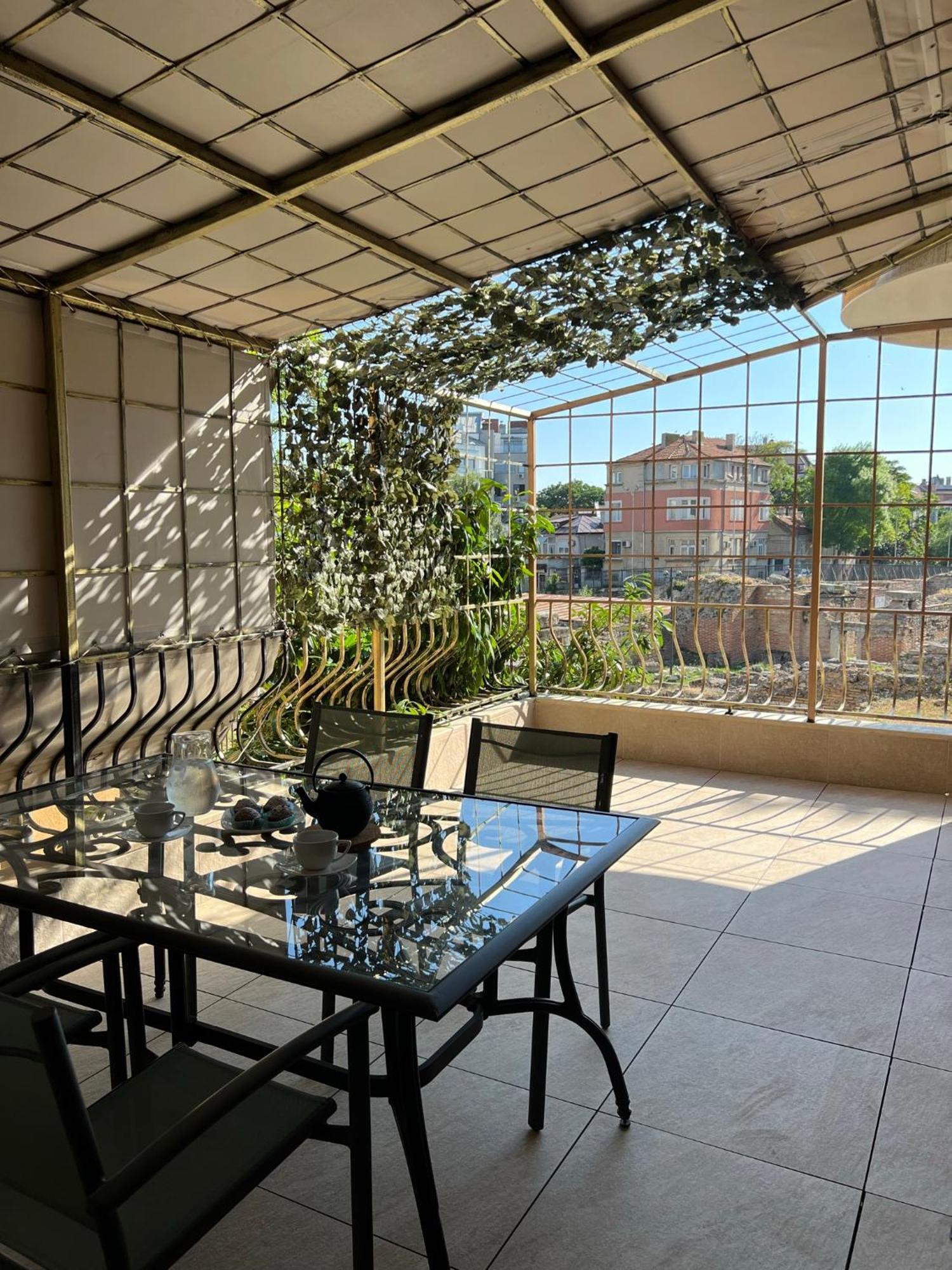 Roman Thermae 2Bdrm Sunny Apartment Varna Exterior photo